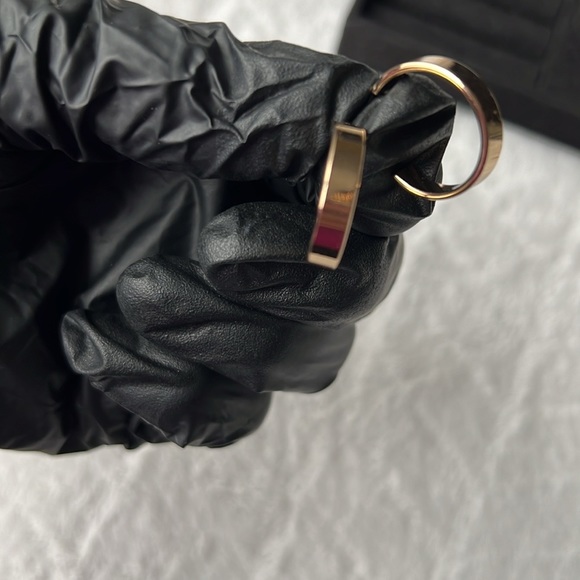 Set of 4 Beautiful Earrings - Picture 11 of 12